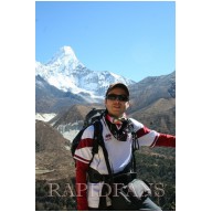 <<->> APASA pentru FOTO la dimensiunea mare <<->> <<->> In Himalaya - Ama Dablam in spate
